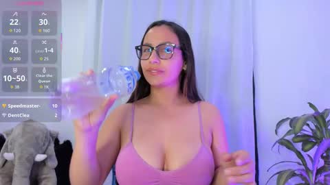 aleaa  online show from 10.19.25