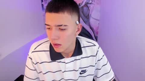 Snapshot of aleckk_boy chatting on 11.15.25 Aleck Boy online show from 11.15.25