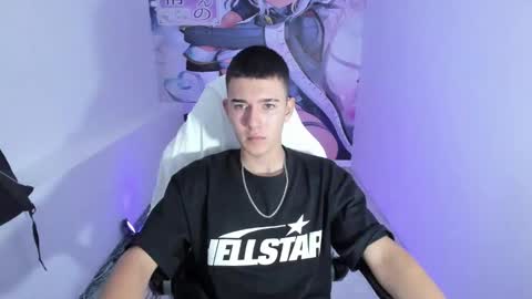 Snapshot of aleckk_boy chatting on 11.24.25 Aleck Boy online show from 11.24.25