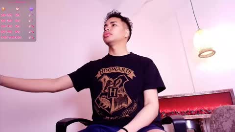  Alec  Help me reach 20 Likes online show from 12.17.25