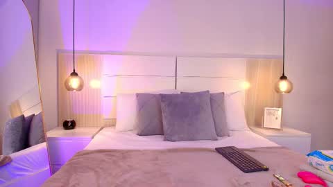 Alehia Cute online show from 12.21.25