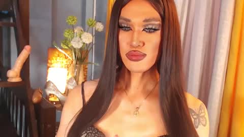 Snapshot of aleinacroft chatting on 03.06.25 aleinacroft online show from 03.06.25