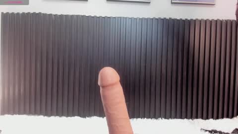 aleja__slav3 online show from 01.11.25