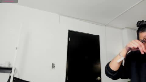 aleja__slav3 online show from 05.15.26
