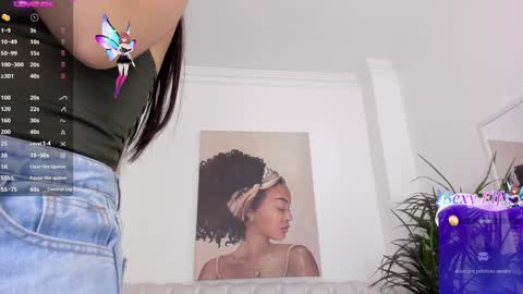 Snapshot of alejaa___ chatting on 12.16.24 Alejandra online show from 12.16.24
