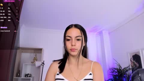 Snapshot of alejaa___ chatting on 01.31.25 Alejandra online show from 01.31.25