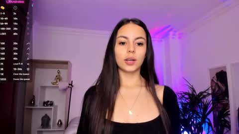 Snapshot of alejaa___ chatting on 02.01.25 Alejandra online show from 02.01.25