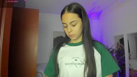Snapshot of alejaa___ chatting on 03.01.25 Alejandra online show from 03.01.25