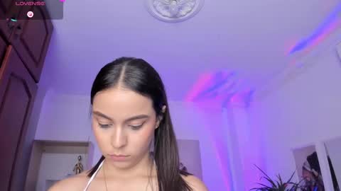 Snapshot of alejaa___ chatting on 03.05.25 Alejandra online show from 03.05.25
