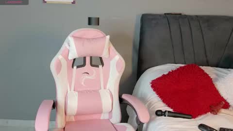 Snapshot of alejaa_jonees chatting on 09.28.25 Alejandra Jones online show from 09.28.25