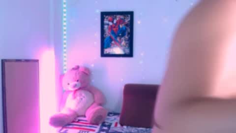 Aleja Harker  online show from 10.12.25