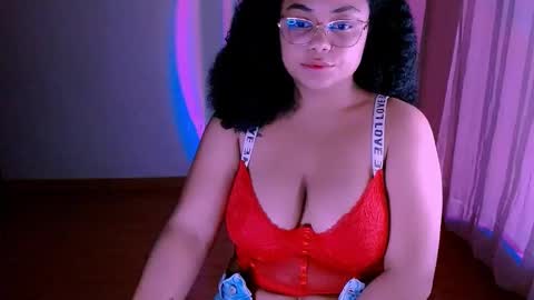Alejandra  online show from 11.26.25