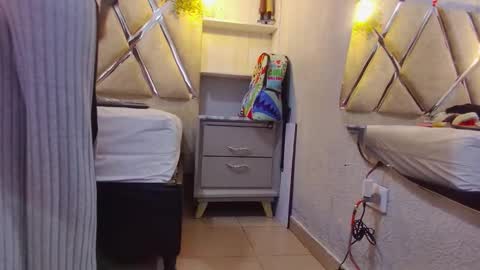 alejandra martins online show from 11.04.25