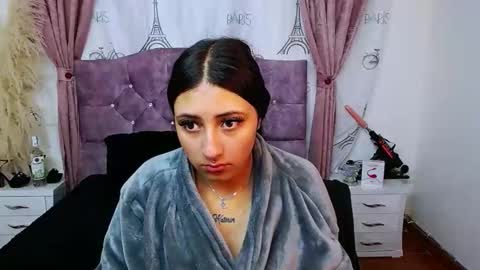 ALEJANDRA online show from 11.23.25