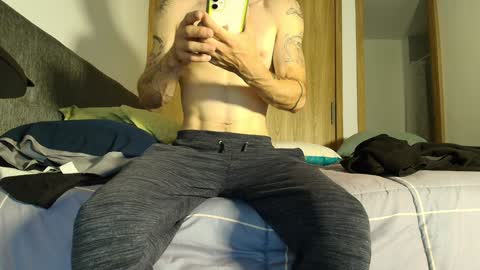 Alejandro Hernndez online show from 01.30.25