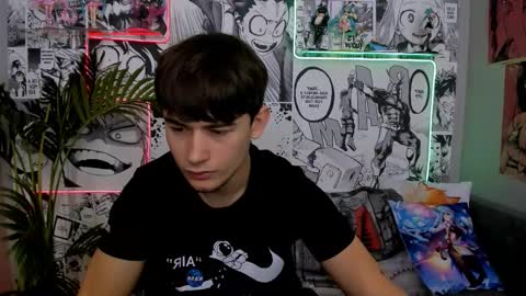 Snapshot of alejandro_ellias chatting on 11.14.25 Alejandro online show from 11.14.25