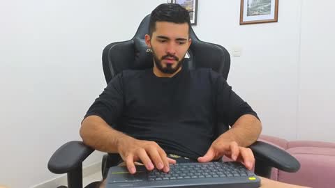 alejandroo_7 online show from 02.06.25