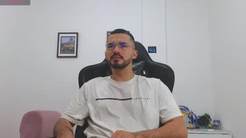 alejandroo_7 online show from 01.07.26