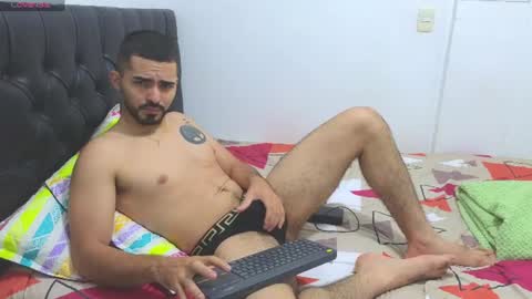 alejandroo_7 online show from 07.12.26