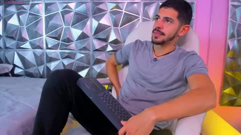 Snapshot of alejandrostorm chatting on 01.07.26 Alejo online show from 01.07.26