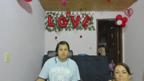 zoe and Kataleya online show from 03.04.25