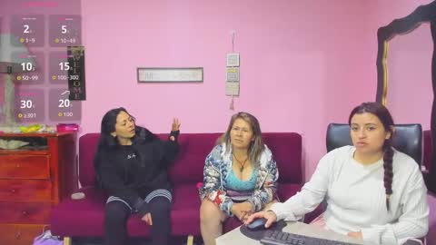 zoe and Kataleya online show from 11.20.25