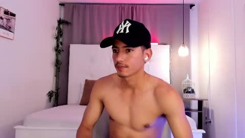 Snapshot of alejo_exotic chatting on 07.26.26 alejo_exotic online show from 07.26.26