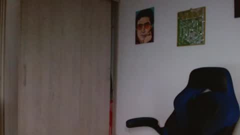 Snapshot of alejo_hot23 chatting on 03.04.26 David online show from 03.04.26