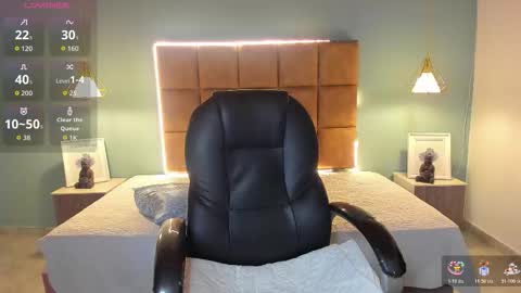 ALejoo Saenz online show from 11.13.25