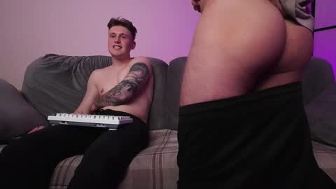 Alex and Linar online show from 10.28.25