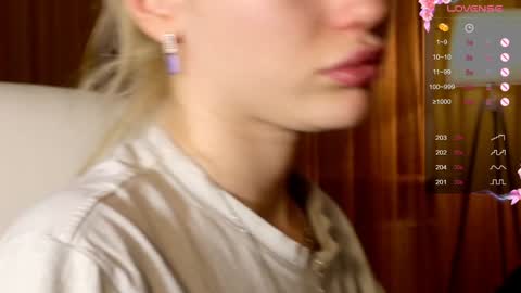 Lexi online show from 12.22.24