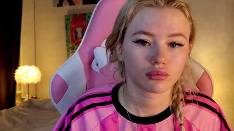 Lexi online show from 12.31.24