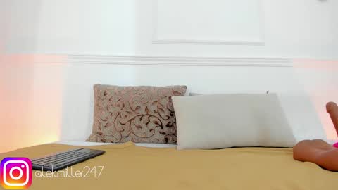 Snapshot of aleksandra_miller chatting on 03.08.25 Aleksandra online show from 03.08.25