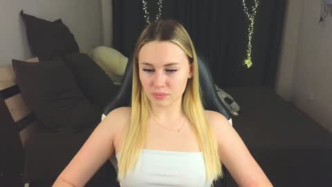 Alena online show from 01.23.25