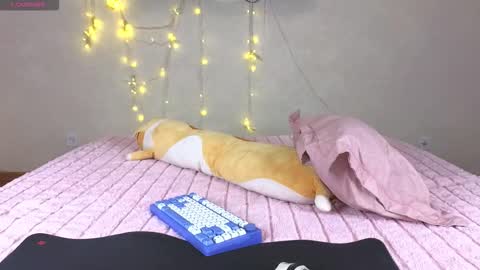 Alena online show from 11.28.25