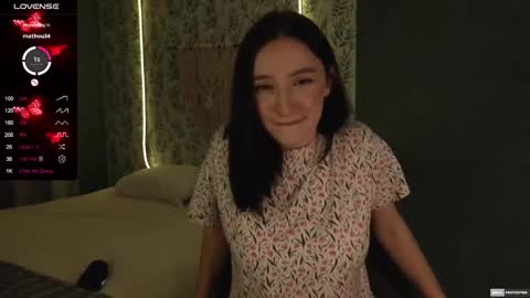 Snapshot of alena_navi chatting on 02.11.25 Alena online show from 02.11.25