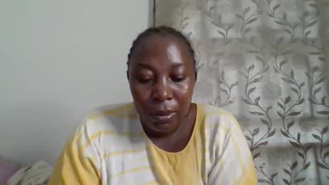 Snapshot of alesha_ chatting on 09.15.25 Noreen Kennth and Emilly online show from 09.15.25