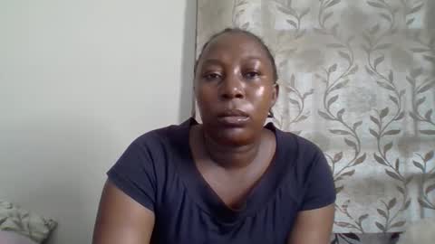 Snapshot of alesha_ chatting on 09.22.25 Noreen Kennth and Emilly online show from 09.22.25