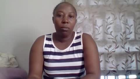 Snapshot of alesha_ chatting on 09.29.25 Noreen Kennth and Emilly online show from 09.29.25