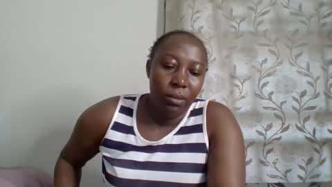 Snapshot of alesha_ chatting on 10.01.25 Noreen Kennth and Emilly online show from 10.01.25