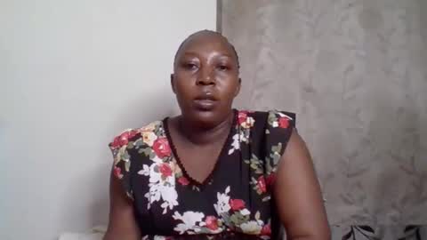 Snapshot of alesha_ chatting on 10.05.25 Noreen Kennth and Emilly online show from 10.05.25
