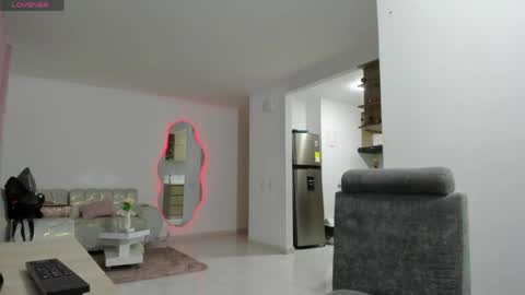 alesia online show from 04.16.26