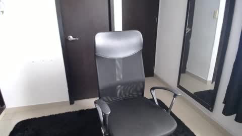 aleska666 online show from 02.22.25