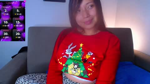 Snapshot of aleska_dollx chatting on 12.14.24 QUEEN OFF MILk IM BACK 15 NOV online show from 12.14.24