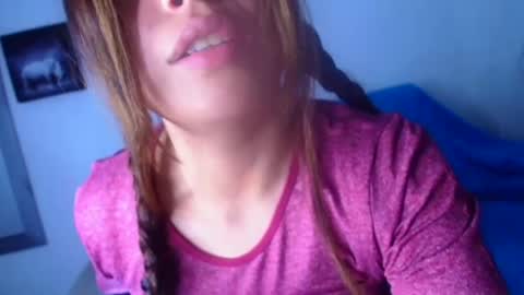 Snapshot of aleska_dollx chatting on 01.18.25 QUEEN OFF MILk IM BACK 15 NOV online show from 01.18.25