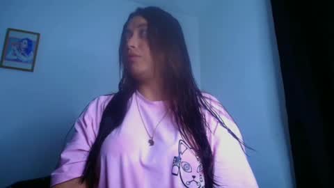 Snapshot of aleska_dollx chatting on 02.23.25 QUEEN OFF MILk IM BACK 15 NOV online show from 02.23.25