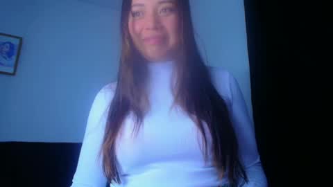 Snapshot of aleska_dollx chatting on 03.01.25 QUEEN OFF MILk IM BACK 15 NOV online show from 03.01.25
