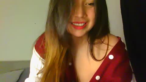 Snapshot of aleska_dollx chatting on 10.07.25 QUEEN OFF MILk IM BACK 15 NOV online show from 10.07.25