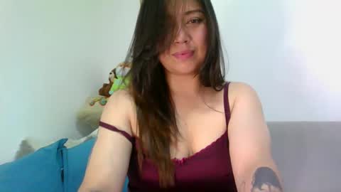 QUEEN OFF MILk  IM BACK  15 NOV online show from 01.16.26