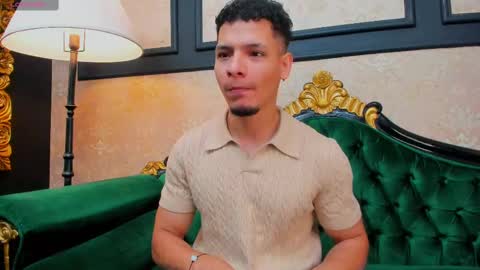 Alessandro King online show from 02.19.25